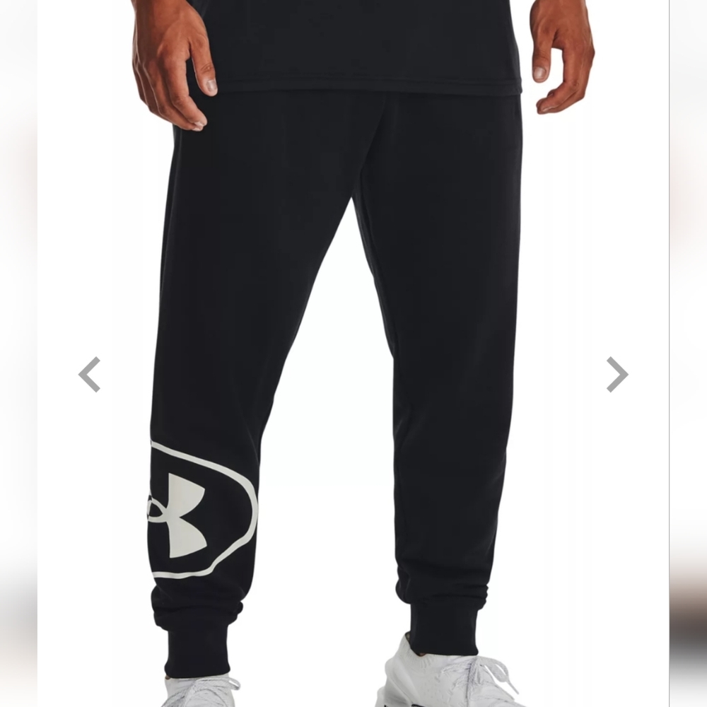NWT Men's Under Armour sweatpants